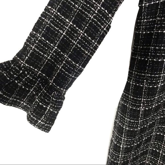 Charlie Paige long sleeve Dress - Picture 5 of 8